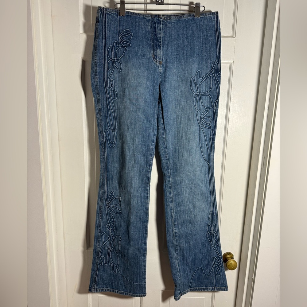 Flared jeans